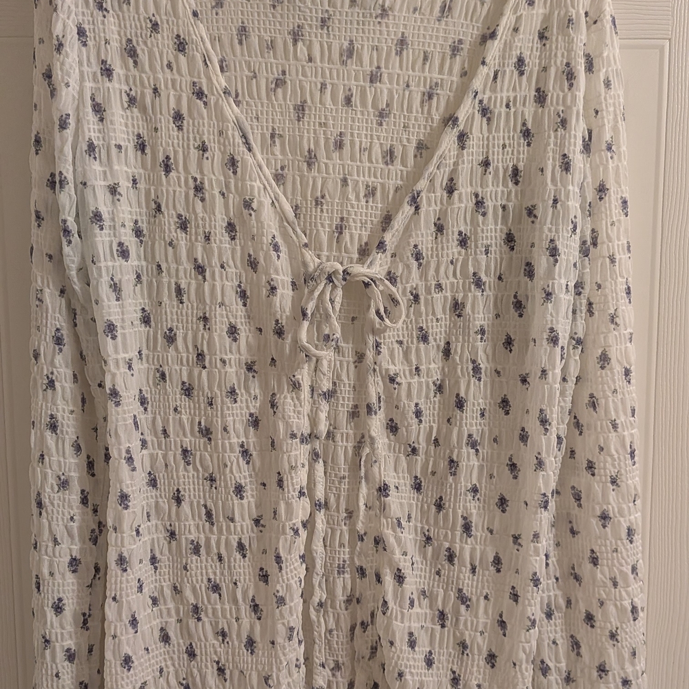 White and Purple Floral Robe Intimates Sleepwear